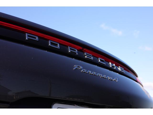 パナメーラ ４　エグゼクティブ　法人１オーナー　ロングボディ　４人乗り　スポーツデザインパッケージ　スポーツエグゾースト　パノラマサンルーフ　４ゾーンエアコン　ソフトクローズドドア　マトリクスＬＥＤヘッドＰＤＬＳ　地デジチューナー（46枚目）