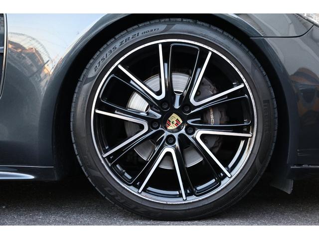 パナメーラ ４　エグゼクティブ　法人１オーナー　ロングボディ　４人乗り　スポーツデザインパッケージ　スポーツエグゾースト　パノラマサンルーフ　４ゾーンエアコン　ソフトクローズドドア　マトリクスＬＥＤヘッドＰＤＬＳ　地デジチューナー（47枚目）