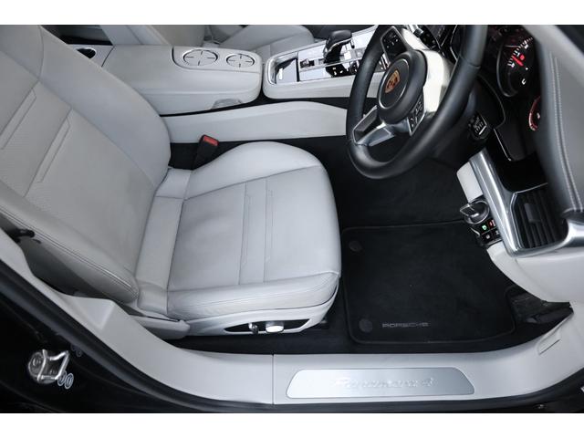 パナメーラ ４　エグゼクティブ　法人１オーナー　ロングボディ　４人乗り　スポーツデザインパッケージ　スポーツエグゾースト　パノラマサンルーフ　４ゾーンエアコン　ソフトクローズドドア　マトリクスＬＥＤヘッドＰＤＬＳ　地デジチューナー（52枚目）