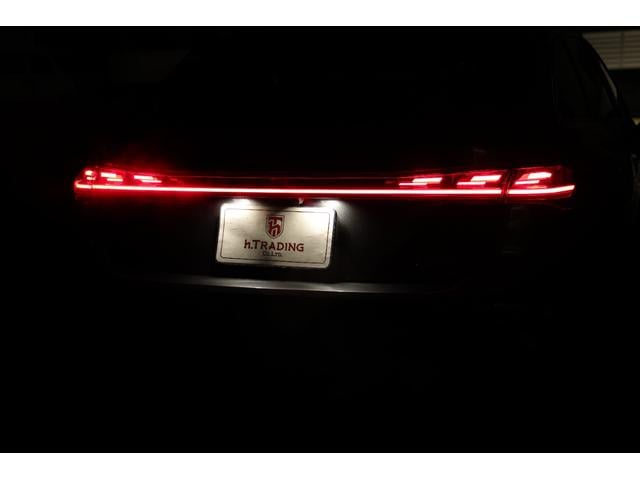 Ｓ５アバント ベースグレード　新車保証　ラグジュアリーＰＫＧ　ライティングＰＫＧ　ブラックスタイリングＰＫＧ　５ツインスポーク２０ＡＷ　レッドキャリパー　スマートパノラマＳＲ　Ｂ＆Ｏ　マッサージ機能付ナッパレザー　ベンチレーター（8枚目）