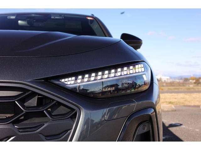 Ｓ５アバント ベースグレード　新車保証　ラグジュアリーＰＫＧ　ライティングＰＫＧ　ブラックスタイリングＰＫＧ　５ツインスポーク２０ＡＷ　レッドキャリパー　スマートパノラマＳＲ　Ｂ＆Ｏ　マッサージ機能付ナッパレザー　ベンチレーター（29枚目）