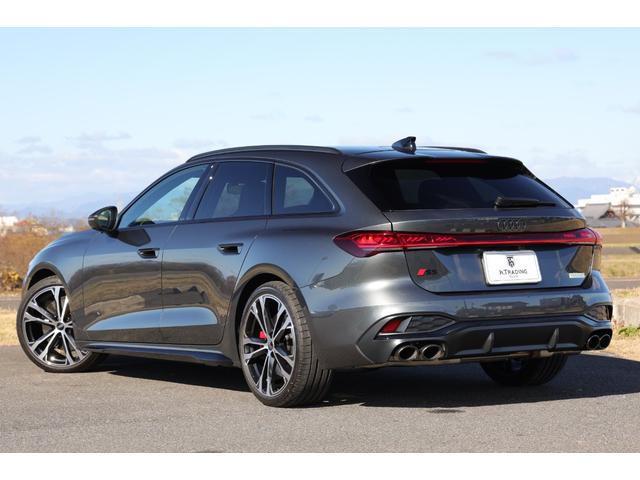 Ｓ５アバント ベースグレード　新車保証　ラグジュアリーＰＫＧ　ライティングＰＫＧ　ブラックスタイリングＰＫＧ　５ツインスポーク２０ＡＷ　レッドキャリパー　スマートパノラマＳＲ　Ｂ＆Ｏ　マッサージ機能付ナッパレザー　ベンチレーター（37枚目）