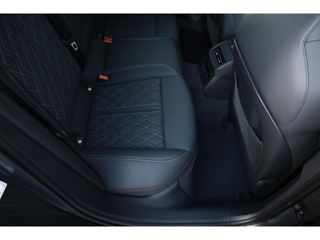 Ｓ５アバント ベースグレード　新車保証　ラグジュアリーＰＫＧ　ライティングＰＫＧ　ブラックスタイリングＰＫＧ　５ツインスポーク２０ＡＷ　レッドキャリパー　スマートパノラマＳＲ　Ｂ＆Ｏ　マッサージ機能付ナッパレザー　ベンチレーター（48枚目）