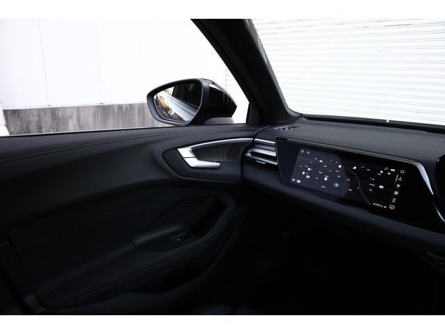 Ｓ５アバント ベースグレード　新車保証　ラグジュアリーＰＫＧ　ライティングＰＫＧ　ブラックスタイリングＰＫＧ　５ツインスポーク２０ＡＷ　レッドキャリパー　スマートパノラマＳＲ　Ｂ＆Ｏ　マッサージ機能付ナッパレザー　ベンチレーター（74枚目）