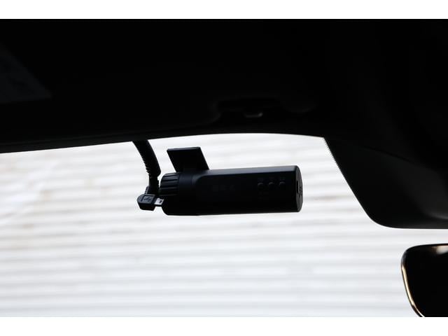 Ｓ５アバント ベースグレード　新車保証　ラグジュアリーＰＫＧ　ライティングＰＫＧ　ブラックスタイリングＰＫＧ　５ツインスポーク２０ＡＷ　レッドキャリパー　スマートパノラマＳＲ　Ｂ＆Ｏ　マッサージ機能付ナッパレザー　ベンチレーター（75枚目）