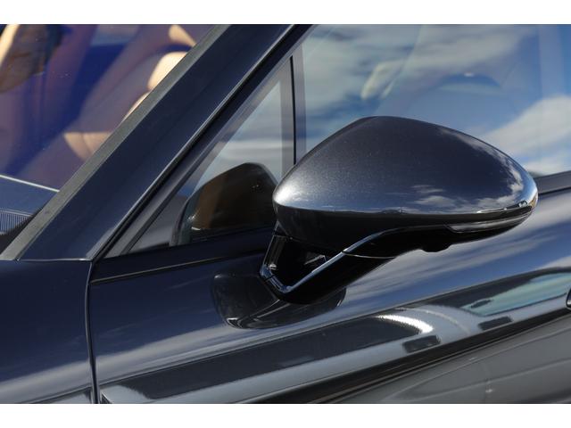 パナメーラ ４　Ｅ－ハイブリッド　スポーツツーリスモ　スポーツクロノパッケージ　バルダオインテリアパッケージ　Ｂｕｒｍｅｓｔｅｒハイエンドオーディオ　パノラマサンルーフ　エクスクルーシブデザイン２１ＡＷ　マトリクスＬＥＤヘッド　ソフトクローズドドア（21枚目）