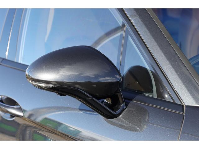 パナメーラ ４　Ｅ－ハイブリッド　スポーツツーリスモ　スポーツクロノパッケージ　バルダオインテリアパッケージ　Ｂｕｒｍｅｓｔｅｒハイエンドオーディオ　パノラマサンルーフ　エクスクルーシブデザイン２１ＡＷ　マトリクスＬＥＤヘッド　ソフトクローズドドア（27枚目）