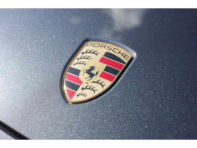 パナメーラ ４　Ｅ－ハイブリッド　スポーツツーリスモ　スポーツクロノパッケージ　バルダオインテリアパッケージ　Ｂｕｒｍｅｓｔｅｒハイエンドオーディオ　パノラマサンルーフ　エクスクルーシブデザイン２１ＡＷ　マトリクスＬＥＤヘッド　ソフトクローズドドア（29枚目）