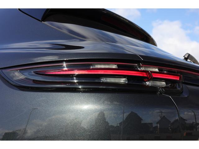 パナメーラ ４　Ｅ－ハイブリッド　スポーツツーリスモ　スポーツクロノパッケージ　バルダオインテリアパッケージ　Ｂｕｒｍｅｓｔｅｒハイエンドオーディオ　パノラマサンルーフ　エクスクルーシブデザイン２１ＡＷ　マトリクスＬＥＤヘッド　ソフトクローズドドア（36枚目）