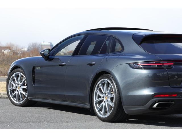 パナメーラ ４　Ｅ－ハイブリッド　スポーツツーリスモ　スポーツクロノパッケージ　バルダオインテリアパッケージ　Ｂｕｒｍｅｓｔｅｒハイエンドオーディオ　パノラマサンルーフ　エクスクルーシブデザイン２１ＡＷ　マトリクスＬＥＤヘッド　ソフトクローズドドア（44枚目）