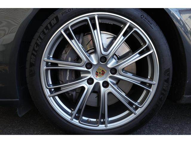 パナメーラ ４　Ｅ－ハイブリッド　スポーツツーリスモ　スポーツクロノパッケージ　バルダオインテリアパッケージ　Ｂｕｒｍｅｓｔｅｒハイエンドオーディオ　パノラマサンルーフ　エクスクルーシブデザイン２１ＡＷ　マトリクスＬＥＤヘッド　ソフトクローズドドア（52枚目）