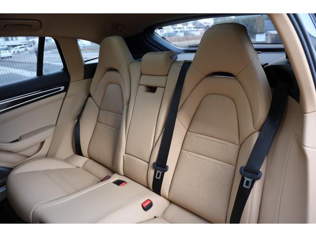 パナメーラ ４　Ｅ－ハイブリッド　スポーツツーリスモ　スポーツクロノパッケージ　バルダオインテリアパッケージ　Ｂｕｒｍｅｓｔｅｒハイエンドオーディオ　パノラマサンルーフ　エクスクルーシブデザイン２１ＡＷ　マトリクスＬＥＤヘッド　ソフトクローズドドア（60枚目）