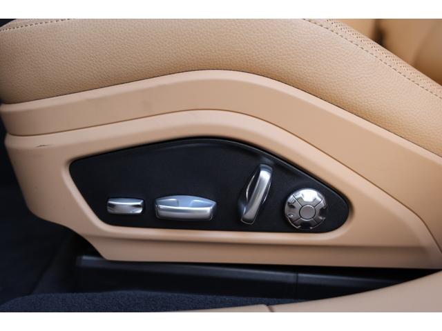 パナメーラ ４　Ｅ－ハイブリッド　スポーツツーリスモ　スポーツクロノパッケージ　バルダオインテリアパッケージ　Ｂｕｒｍｅｓｔｅｒハイエンドオーディオ　パノラマサンルーフ　エクスクルーシブデザイン２１ＡＷ　マトリクスＬＥＤヘッド　ソフトクローズドドア（66枚目）