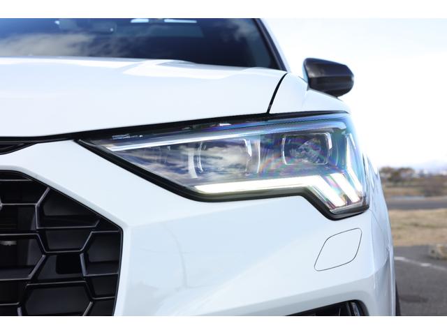 ＲＳ Ｑ３ ベースグレード　ＲＳデザインパッケージレッド　ブラックＡｕｄｉ　ｒｉｎｇｓ＆ブラックスタイリングパッケージ　パノラマＳＲ　２１ＡＷ　ダンピングコントロールサス　Ｂａｎｇ＆Ｏｌｕｆｓｅｎ　ＲＳスポエグ　電動テールゲート（9枚目）
