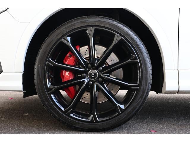 ＲＳ Ｑ３ ベースグレード　ＲＳデザインパッケージレッド　ブラックＡｕｄｉ　ｒｉｎｇｓ＆ブラックスタイリングパッケージ　パノラマＳＲ　２１ＡＷ　ダンピングコントロールサス　Ｂａｎｇ＆Ｏｌｕｆｓｅｎ　ＲＳスポエグ　電動テールゲート（47枚目）