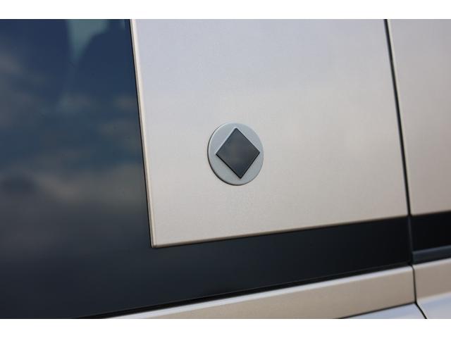 ディフェンダー オクタ　１オーナー　新車保証　６Ｄダイナミックサス　ボディ＆ソウルシート　ＯＰ２２ＡＷ　ディプロイアブルサイドステップ　セミアニリンレザー　パノラマサンルーフ　Ｍｅｒｉｄｉａｎ　急速クーラーボックス　ＨＵＤ（41枚目）