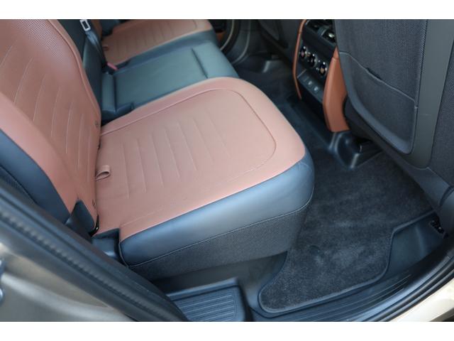 ディフェンダー オクタ　１オーナー　新車保証　６Ｄダイナミックサス　ボディ＆ソウルシート　ＯＰ２２ＡＷ　ディプロイアブルサイドステップ　セミアニリンレザー　パノラマサンルーフ　Ｍｅｒｉｄｉａｎ　急速クーラーボックス　ＨＵＤ（51枚目）