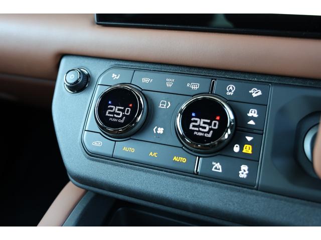 ディフェンダー オクタ　１オーナー　新車保証　６Ｄダイナミックサス　ボディ＆ソウルシート　ＯＰ２２ＡＷ　ディプロイアブルサイドステップ　セミアニリンレザー　パノラマサンルーフ　Ｍｅｒｉｄｉａｎ　急速クーラーボックス　ＨＵＤ（62枚目）