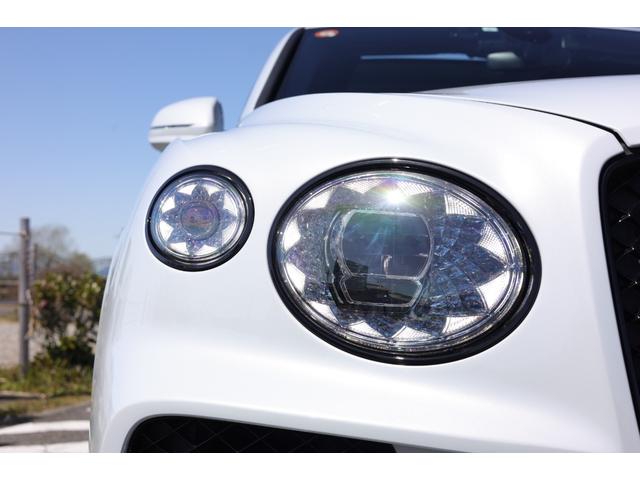 ベンテイガ スピード　ブラックラインスペック　５シーターコンフォートスペック　シティスペック　ツーリングスペック　ムードライティング　有償カラー　ｓｐｅｅｄ専用２２ＡＷ　左Ｈ　ナイトビジョン　全方位カメラ　Ｐトランク（20枚目）