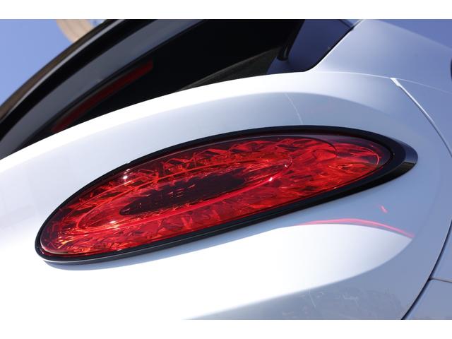 ベンテイガ スピード　ブラックラインスペック　５シーターコンフォートスペック　シティスペック　ツーリングスペック　ムードライティング　有償カラー　ｓｐｅｅｄ専用２２ＡＷ　左Ｈ　ナイトビジョン　全方位カメラ　Ｐトランク（31枚目）