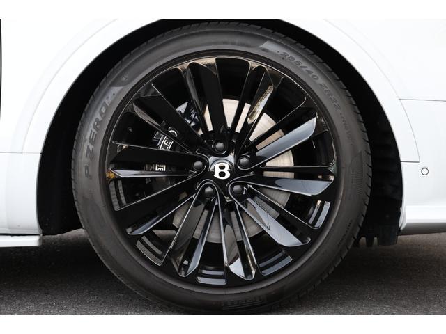 ベンテイガ スピード　ブラックラインスペック　５シーターコンフォートスペック　シティスペック　ツーリングスペック　ムードライティング　有償カラー　ｓｐｅｅｄ専用２２ＡＷ　左Ｈ　ナイトビジョン　全方位カメラ　Ｐトランク（44枚目）