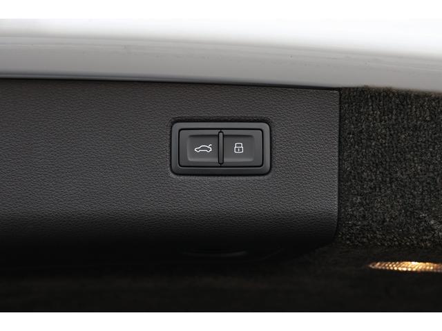 ベンテイガ スピード　ブラックラインスペック　５シーターコンフォートスペック　シティスペック　ツーリングスペック　ムードライティング　有償カラー　ｓｐｅｅｄ専用２２ＡＷ　左Ｈ　ナイトビジョン　全方位カメラ　Ｐトランク（50枚目）