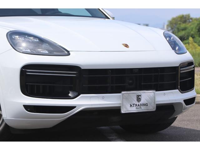 ターボ 新車延長保証 1オーナー スポーツクロノ カーボンインテリアPKG スポーツエグゾースト LEDマトリクスLED パノラマサンルーフ アンビエントライト 社外地デジ マンソリーフロアマット 21AW(28枚目)