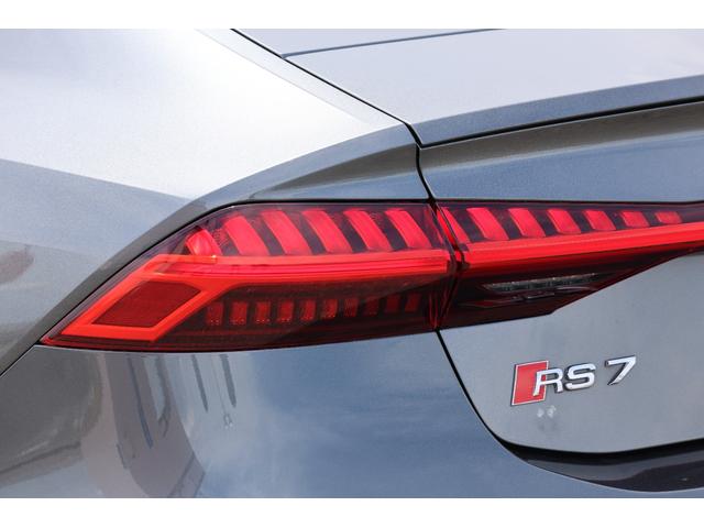 アウディ ＲＳ７スポーツバック