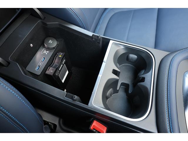 Ｅペイス Ｒ‐ダイナミック　ＨＳＥ　１８０ＰＳ　コールドクライメイトパック　パフォーマンスパック　マトリクスＬＥＤヘッド　黒革シート　メモリーナビ（Ｐｉｖｉ　Ｐｒｏ）　全方位カメラ　Ｍｅｒｉｄｉａｎ　２０ＡＷ　ヘッドアップＤ　電動テールゲート（67枚目）
