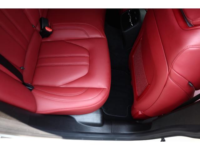 ギブリ グランスポーツ　後期　１オーナー　ドライバーアシスタンスＰＫＧ　アダプティブＬＥＤヘッド　ロッソフルナチュラルレザー　シートヒーター　サンルーフ　純正ナビ　Ｂモニター　ウラーノ２０ＡＷ　レッドキャリパー　Ｐトランク（62枚目）