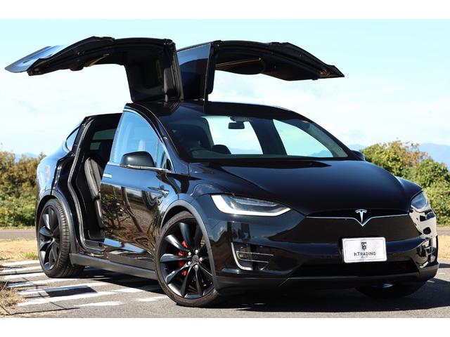 モデルＸ Ｐ１００Ｄ　プレミアムアップグレードＰＫＧ　オートパロット　プレミアムオーディオ　タービンデザイン２２ＡＷ　スマートエアサス　パノラミックウインドシールド　ファルコンウィングドア　牽引フック　電動テールゲート（12枚目）