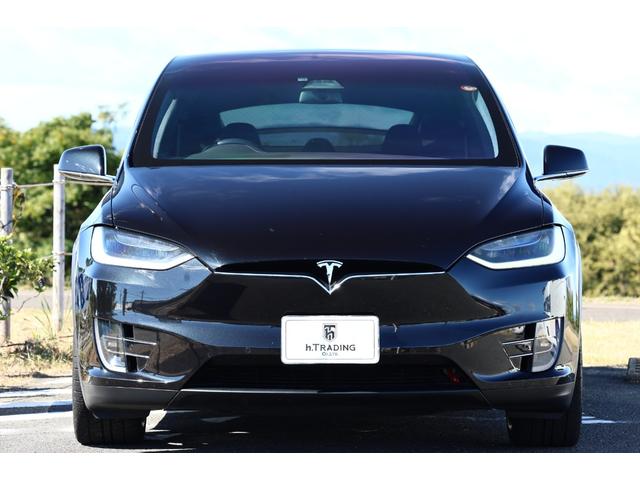 モデルＸ Ｐ１００Ｄ　プレミアムアップグレードＰＫＧ　オートパロット　プレミアムオーディオ　タービンデザイン２２ＡＷ　スマートエアサス　パノラミックウインドシールド　ファルコンウィングドア　牽引フック　電動テールゲート（18枚目）