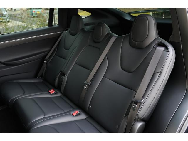 モデルＸ Ｐ１００Ｄ　プレミアムアップグレードＰＫＧ　オートパロット　プレミアムオーディオ　タービンデザイン２２ＡＷ　スマートエアサス　パノラミックウインドシールド　ファルコンウィングドア　牽引フック　電動テールゲート（59枚目）