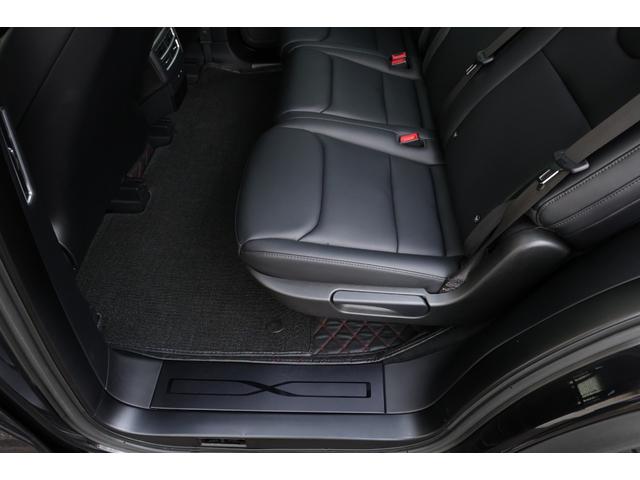 モデルＸ Ｐ１００Ｄ　プレミアムアップグレードＰＫＧ　オートパロット　プレミアムオーディオ　タービンデザイン２２ＡＷ　スマートエアサス　パノラミックウインドシールド　ファルコンウィングドア　牽引フック　電動テールゲート（60枚目）