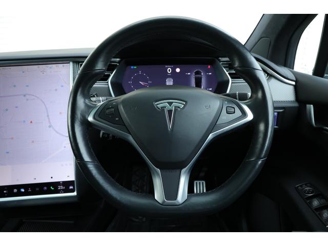モデルＸ Ｐ１００Ｄ　プレミアムアップグレードＰＫＧ　オートパロット　プレミアムオーディオ　タービンデザイン２２ＡＷ　スマートエアサス　パノラミックウインドシールド　ファルコンウィングドア　牽引フック　電動テールゲート（76枚目）