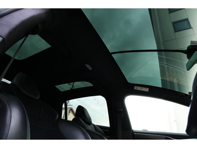 モデルＸ Ｐ１００Ｄ　プレミアムアップグレードＰＫＧ　オートパロット　プレミアムオーディオ　タービンデザイン２２ＡＷ　スマートエアサス　パノラミックウインドシールド　ファルコンウィングドア　牽引フック　電動テールゲート（80枚目）