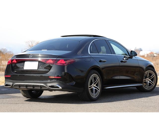 �d�Q�O�O�A�o���M�����h�`�l�f���C�������ɂ������܂����B���U�[�G�N�X�N���[�V�u�A�f�W�^���C���e���A�A�A�h�o���X�g�o�j�f�����ԗ��ł��B�{�f�B�J���[�̓I�v�e�B�V�A���u���b�N�B�ڗ��l�ȏ��͂���܂���B