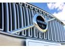 Ｔ８　ツインエンジン　ＡＷＤ　インスクリプション　Ｂｏｗｅｒｓ＆Ｗｉｌｋｉｎｓ　パノラマサンルーフ　電格サードシート　７人乗り　マッサージ機能付きパフォーレイテッドファインナッパレザー　ベンチレーター　純正２１ＡＷ　ヘッドアップＤ　電動テールゲート（21枚目）