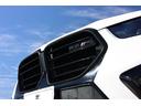 コンペティション　新車保証　１オーナー　Ｍコンフォートパッケージ　アダプティブＬＥＤ　マッサージ機能付メリノレザー　ベンチレーター　パノラマサンルーフ　純正ナビ　全方位カメラ　ｈａｒｍａｎ／ｋａｒｄｏｎ　２１／２２ＡＷ（26枚目）