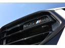 コンペティション　新車保証　１オーナー　Ｍコンフォートパッケージ　アダプティブＬＥＤ　マッサージ機能付メリノレザー　ベンチレーター　パノラマサンルーフ　純正ナビ　全方位カメラ　ｈａｒｍａｎ／ｋａｒｄｏｎ　２１／２２ＡＷ（27枚目）