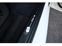 コンペティション　新車保証　１オーナー　Ｍコンフォートパッケージ　アダプティブＬＥＤ　マッサージ機能付メリノレザー　ベンチレーター　パノラマサンルーフ　純正ナビ　全方位カメラ　ｈａｒｍａｎ／ｋａｒｄｏｎ　２１／２２ＡＷ（43枚目）