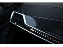 コンペティション　新車保証　１オーナー　Ｍコンフォートパッケージ　アダプティブＬＥＤ　マッサージ機能付メリノレザー　ベンチレーター　パノラマサンルーフ　純正ナビ　全方位カメラ　ｈａｒｍａｎ／ｋａｒｄｏｎ　２１／２２ＡＷ（79枚目）