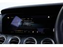 Ｅ２００　ステーションワゴン　スポーツ　後期　エクスクルーシブ　ＡＭＧラインインテリアＰＫＧ　ＭＨＥＶ　マルチビームＬＥＤ　ブラックナッパレザー　パノラマサンルーフ　ＭＢＵＸ　ＡＲナビ　３６０°カメラ　Ｂｕｒｍｅｓｔｅｒ　電動テールゲート（62枚目）