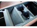 オクタ　１オーナー　新車保証　６Ｄダイナミックサス　ボディ＆ソウルシート　ＯＰ２２ＡＷ　ディプロイアブルサイドステップ　セミアニリンレザー　パノラマサンルーフ　Ｍｅｒｉｄｉａｎ　急速クーラーボックス　ＨＵＤ（60枚目）