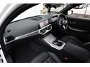 Ｍ３４０ｉ　ｘＤｒｉｖｅツーリング　レーザーライト　ヴァーネスカレザーシート　シートヒーター　純正ＨＤＤナビ　ｈａｒｍａｎ／ｋａｒｄｏｎ　アダプティブＭスポーツサス　１９ＡＷ　バリアブルスポーツステアリング　ＨＵＤ　電動テールゲート（63枚目）