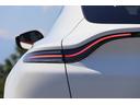 ベースグレード　新車保証　パノラミックガラスルーフ　デュオトーンセミアニリンレザー　全席シートヒーター　ベンチレーター　リボンサテンブラック２２ＡＷ　スモークテールレンズ　７９０Ｗプレミアムオーディオ　電動テール（40枚目）