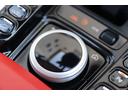 ベースグレード　新車保証　パノラミックガラスルーフ　デュオトーンセミアニリンレザー　全席シートヒーター　ベンチレーター　リボンサテンブラック２２ＡＷ　スモークテールレンズ　７９０Ｗプレミアムオーディオ　電動テール（66枚目）