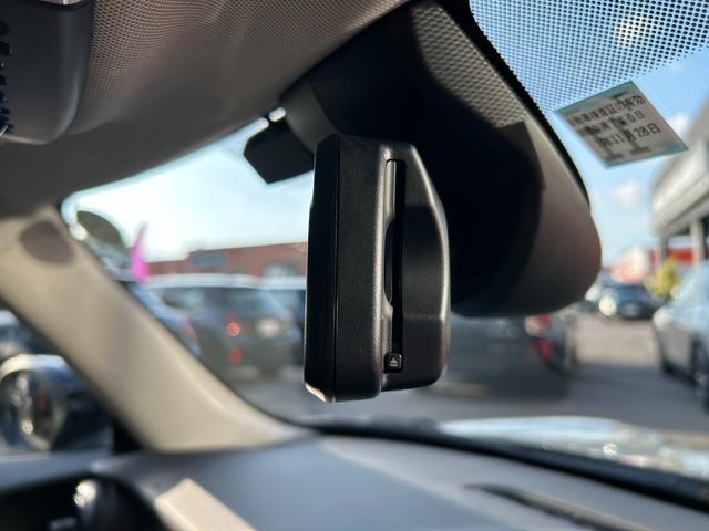 ＭＩＮＩ 　認定中古車・ユニオンジャックテールランプ・ＬＥＤライト・Ｂｌｕｅｔｏｏｔｈ接続・バックカメラ・純正ナビ・リッミター機能・ハイオク・オートワイパー・オートライト（25枚目）