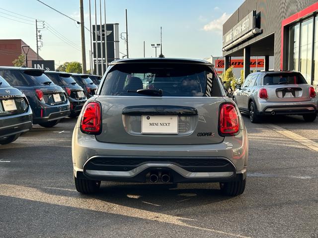ＭＩＮＩ 　認定中古車・ユニオンジャックテールランプ・ＬＥＤライト・Ｂｌｕｅｔｏｏｔｈ接続・バックカメラ・純正ナビ・リッミター機能・ハイオク・オートワイパー・オートライト（59枚目）