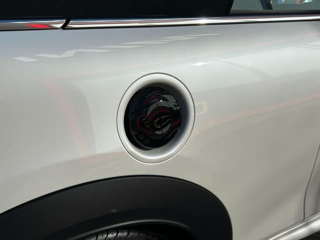 ＭＩＮＩ 　純正ナビ・Ｂｌｕｅｔｏｏｔｈ接続・バックカメラ・オートライト・オートワイパー・ＬＥＤライト・アダクティブクルーズコントロール・追従機能・認定中古車（25枚目）
